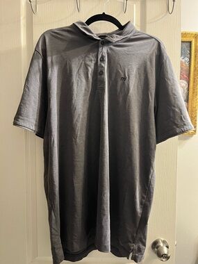 TravisMathew Men's Short-Sleeve Polo Hoodie - Charcoal Gray